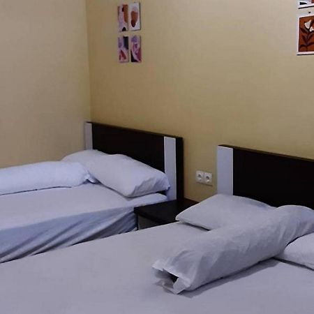 Guest House Syariah Lp3B Brebes Redpartner Eksteriør billede