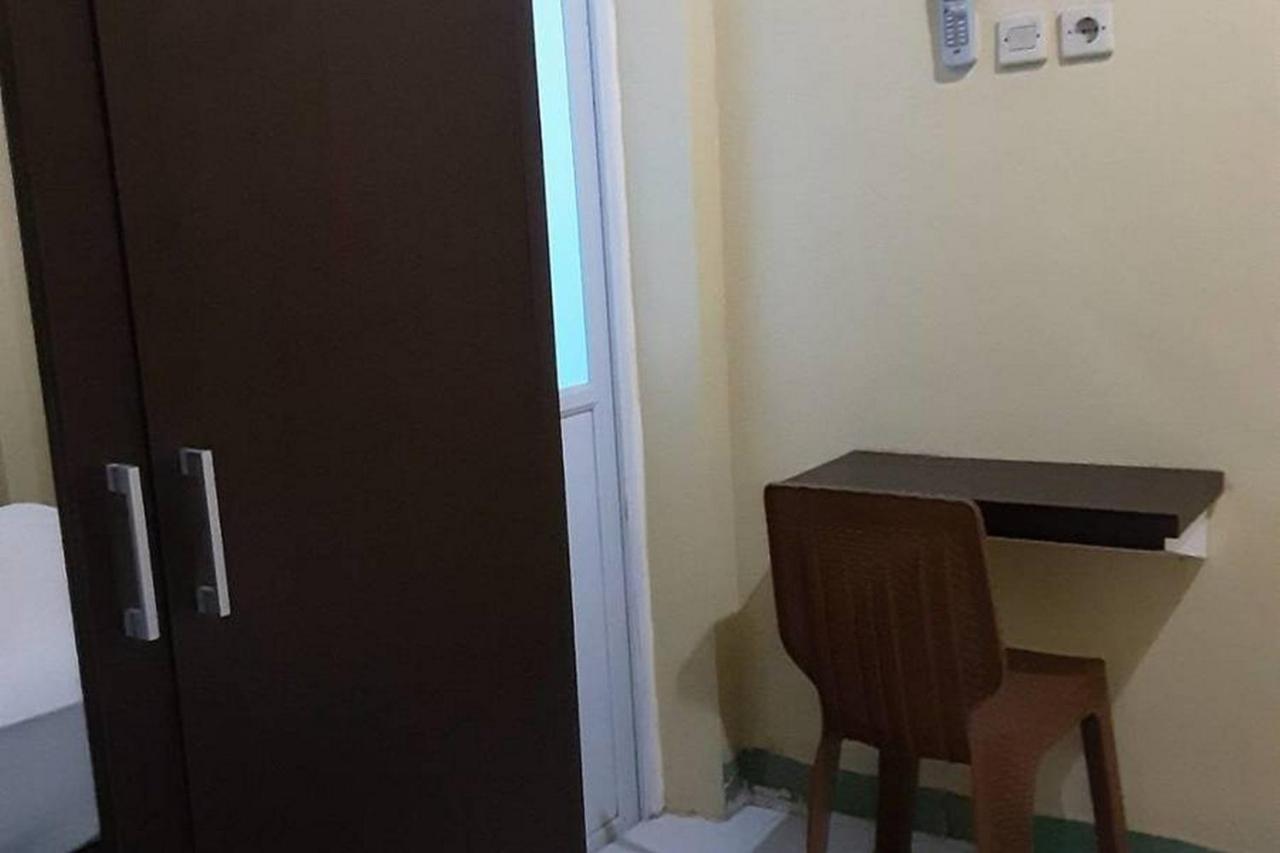 Guest House Syariah Lp3B Brebes Redpartner Eksteriør billede
